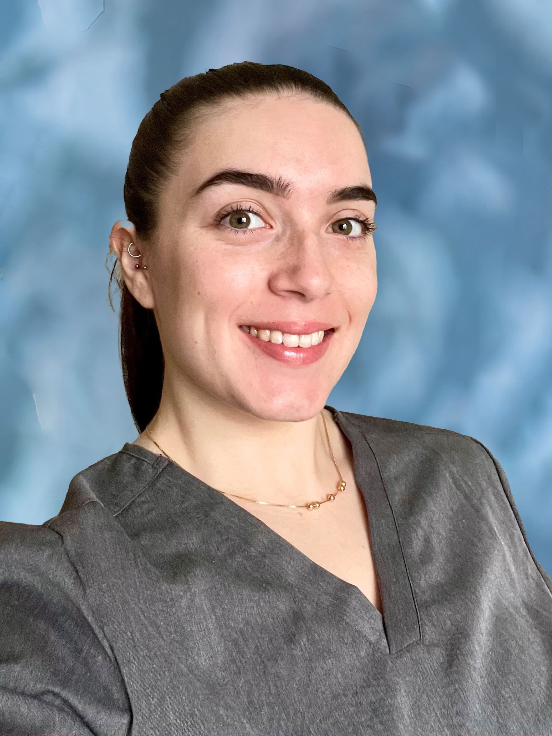 Jaime Kirby, dental hygienist at Distinctly Dental
